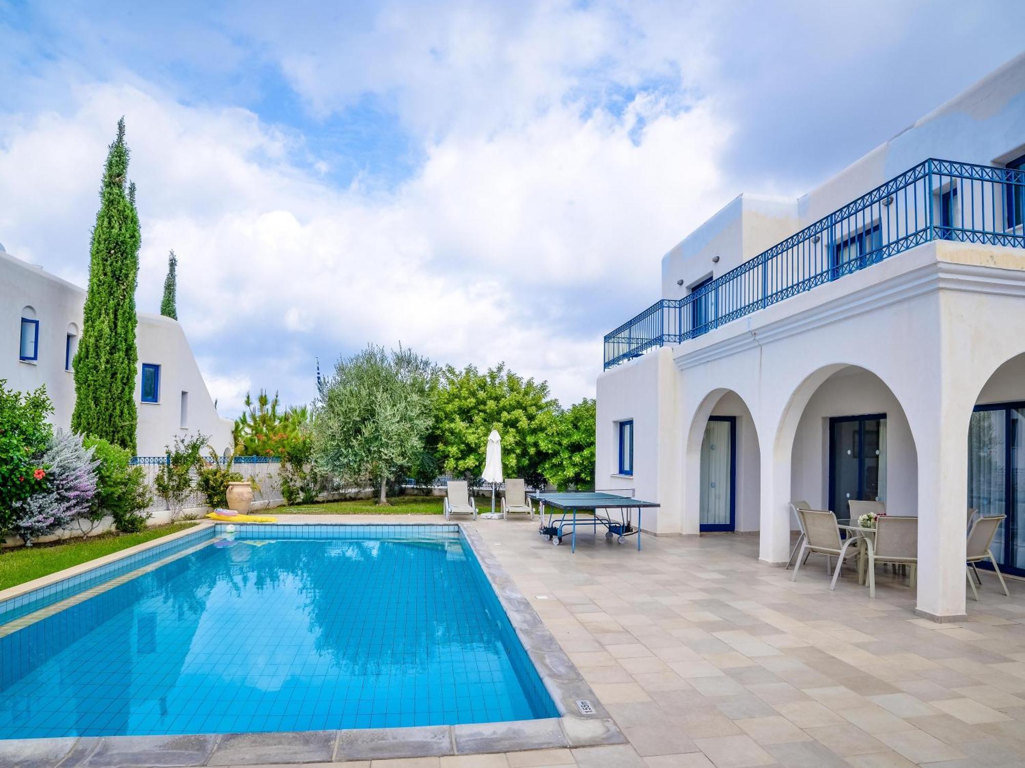 Azzurro Holiday Villas ペイヤ エクステリア 写真