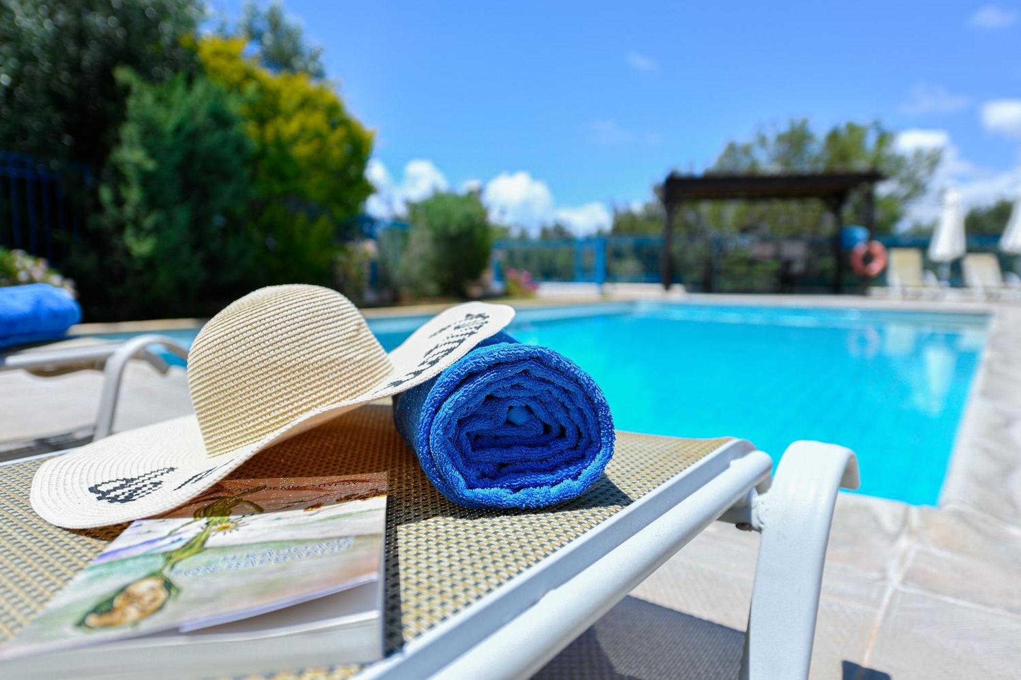 Azzurro Holiday Villas ペイヤ エクステリア 写真