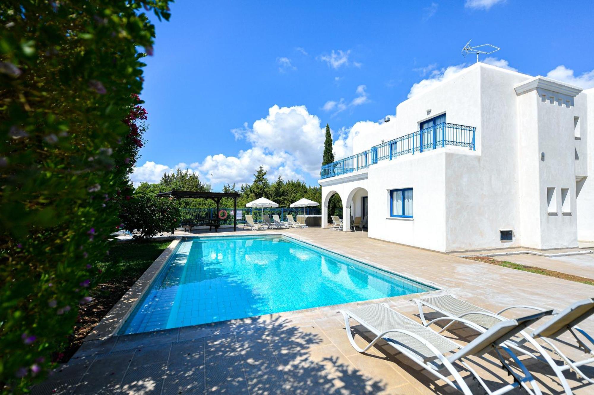 Azzurro Holiday Villas ペイヤ エクステリア 写真
