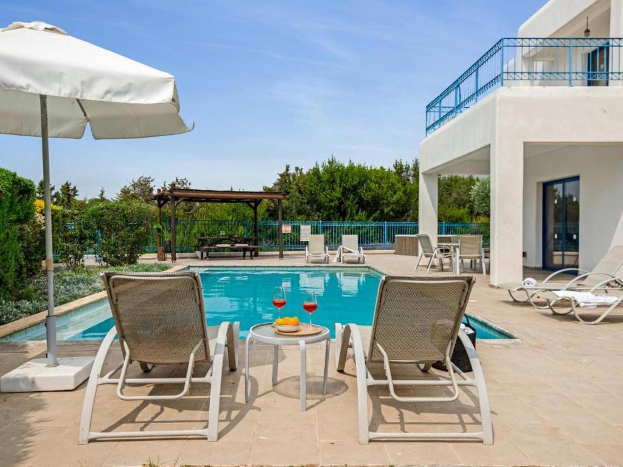 Azzurro Holiday Villas ペイヤ エクステリア 写真